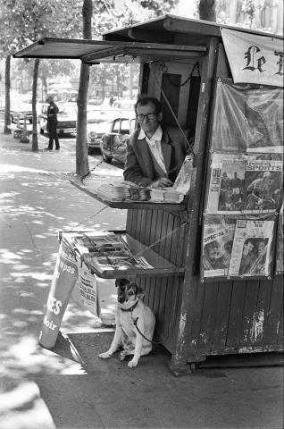 Paris, 1967 © Elliott Erwitt - Magnum Photos.jpg